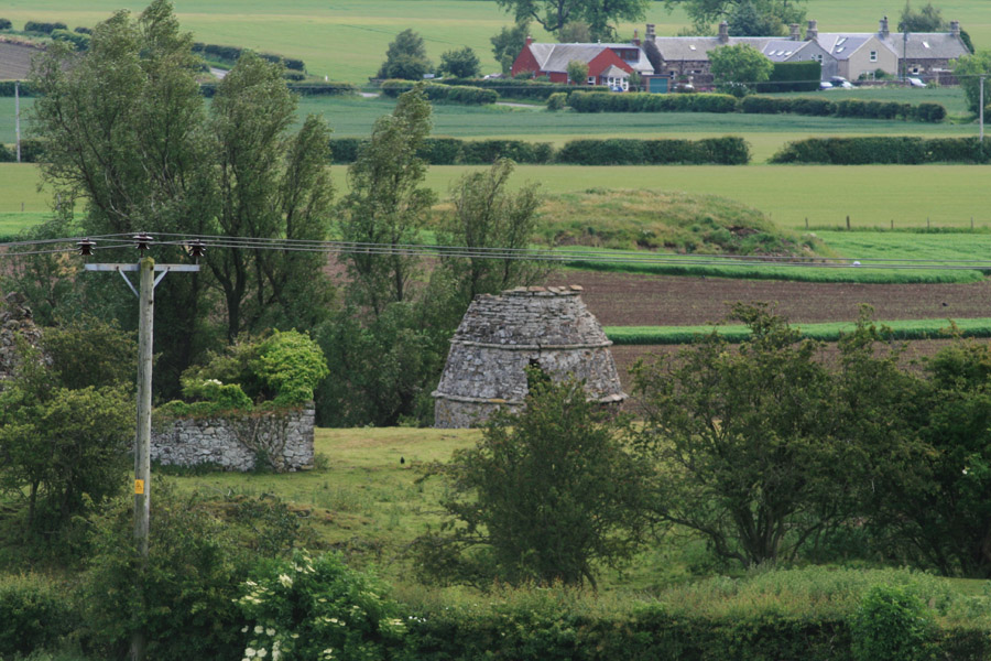 Waughton Castle Castle in Prestonkirk, East Lothian Stravaiging